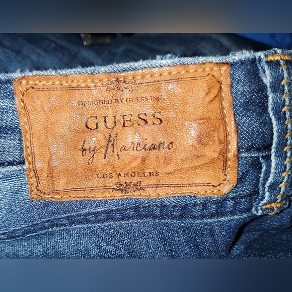 GUESS by Marciano Antoinette Low Rise Bootcut Stretch Jeans SZ 28 - Picture 8 of 11